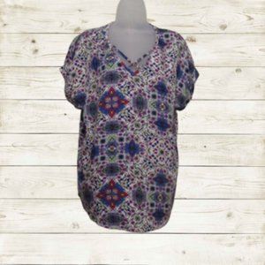 East 5th  petite M womens topshort sleeve white with blue prints